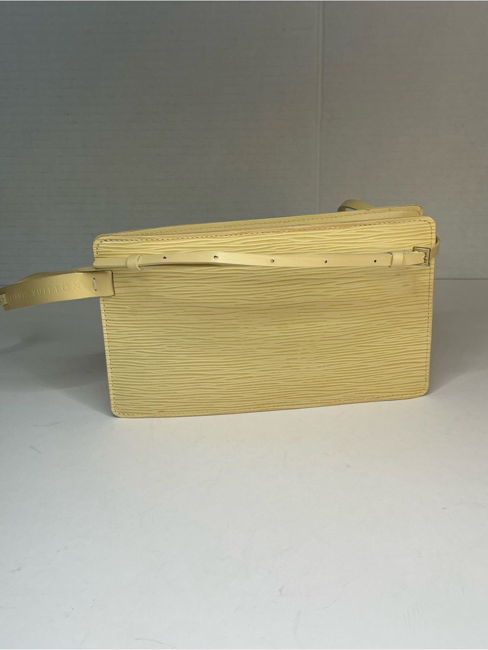 Louis Vuitton anilla Rochelle Belt Bag - Picture 3 of 13